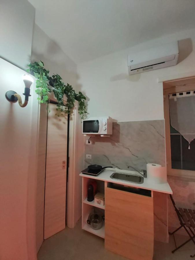 Appartement Il Re Dei Sogni à Salernes Extérieur photo