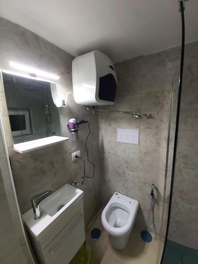 Appartement Il Re Dei Sogni à Salernes Extérieur photo