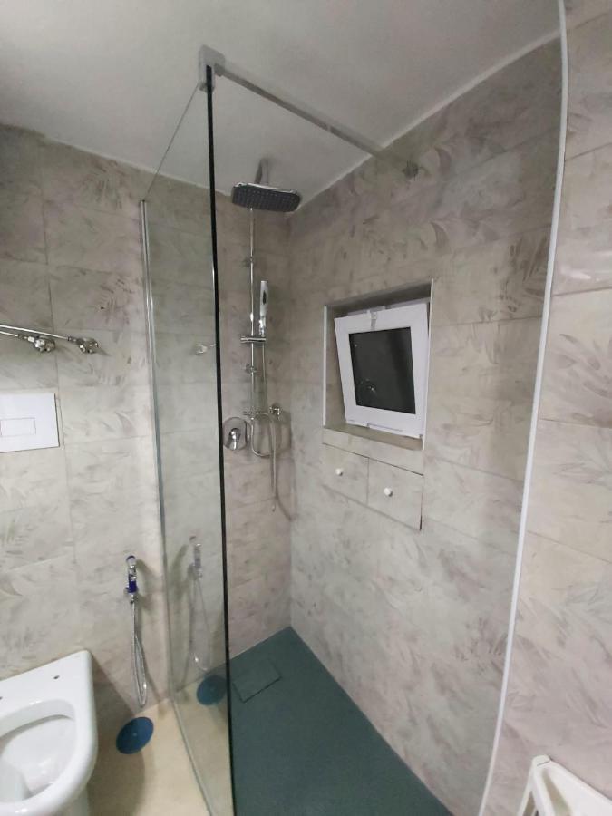 Appartement Il Re Dei Sogni à Salernes Extérieur photo