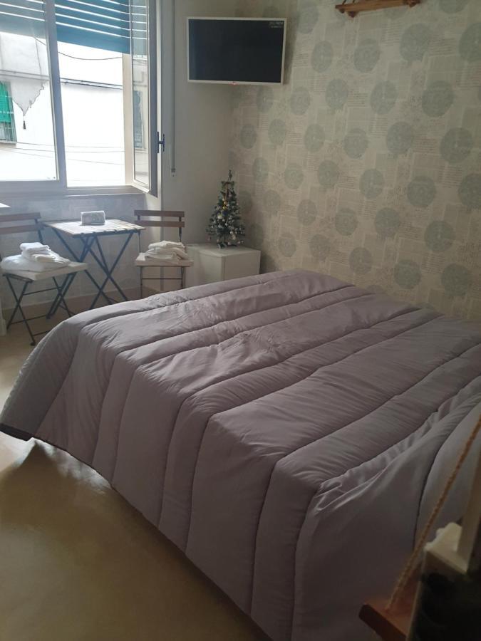 Appartement Il Re Dei Sogni à Salernes Extérieur photo
